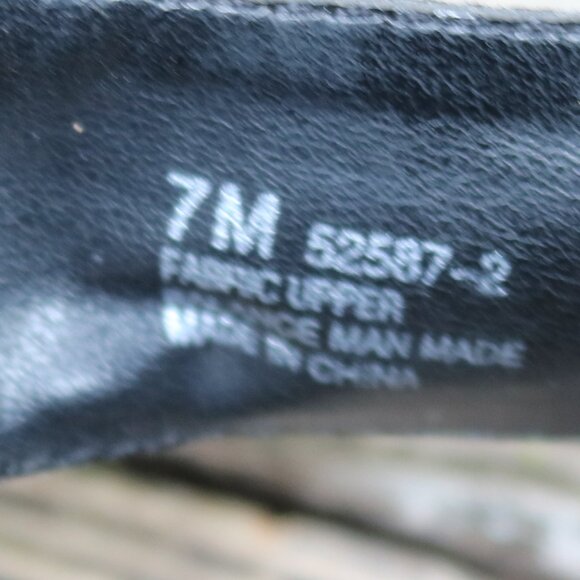 Aerosoles Black Fabric Criss Cross Open Toe Elastic Sling Back 3" Heels Sz 7 - Picture 5 of 7